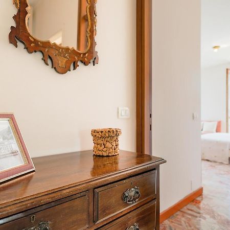 Piazza Cavour Lake View - Bymyhomeincomo Kültér fotó